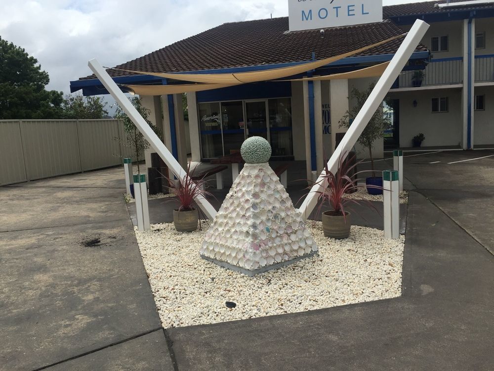 Zorba Waterfront Motel Батманс-Бэй Экстерьер фото